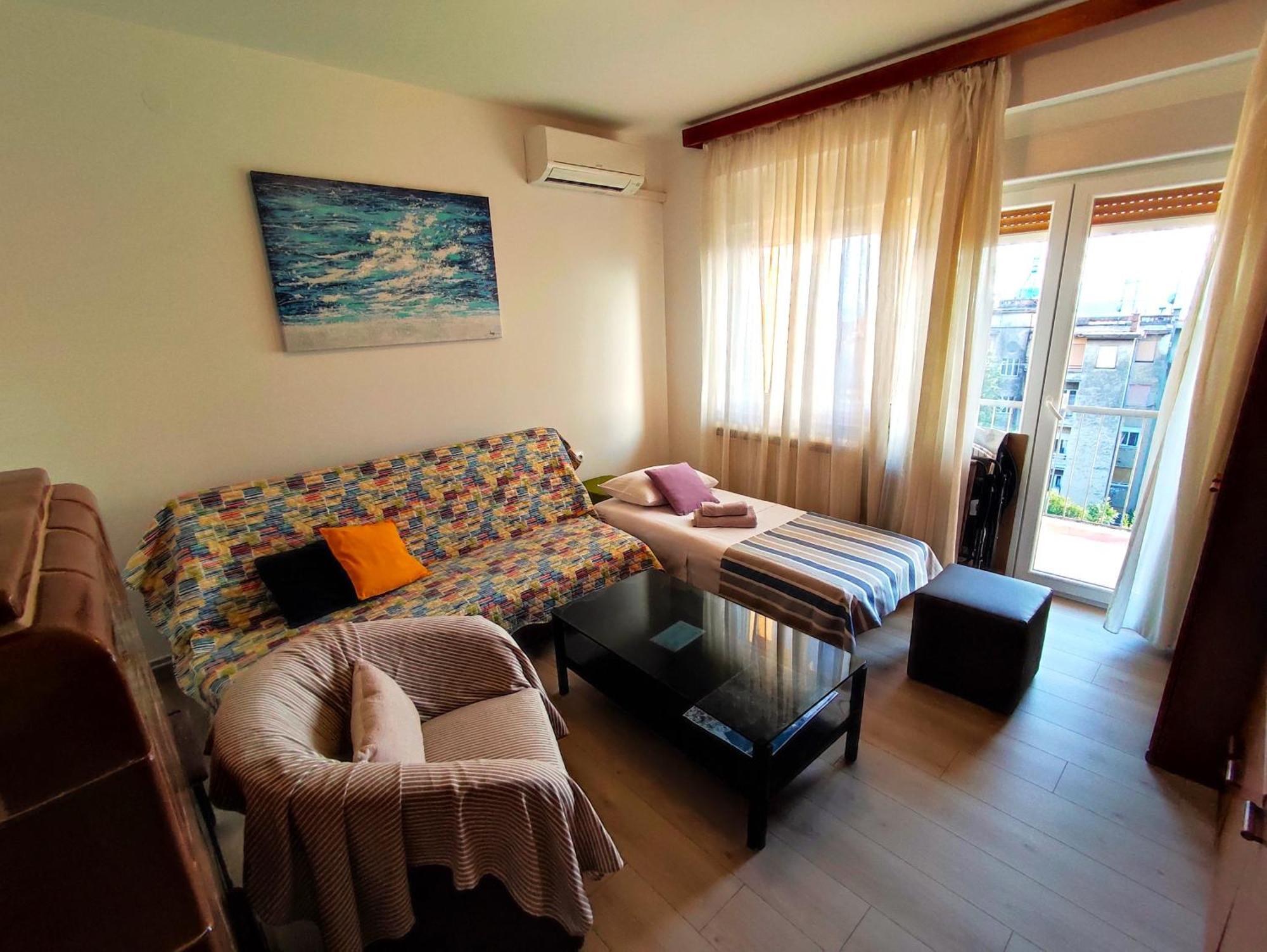 Tonka Apartman *
